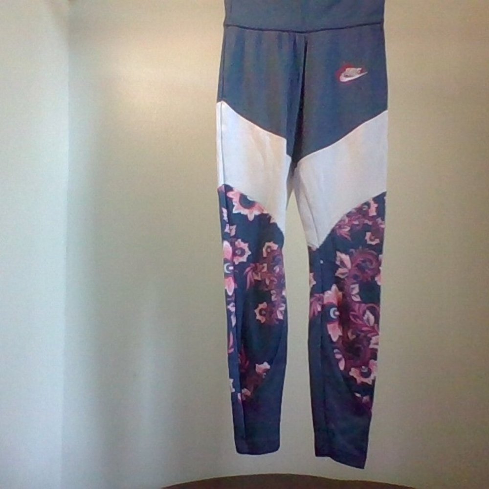 Nike size small dri-fit grey white pink floral pants
